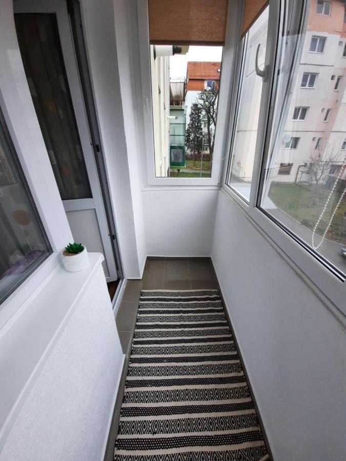 Happy Apartament Apartment Сибиу Екстериор снимка